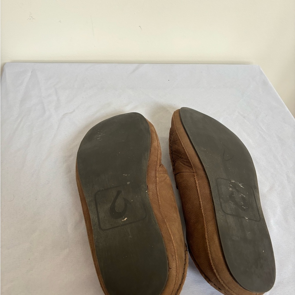 Olukai Moloa Slippers Olukai Moloa Slippers Mens size 13 Brown Leather Sheepskin - Picture 10 of 10
